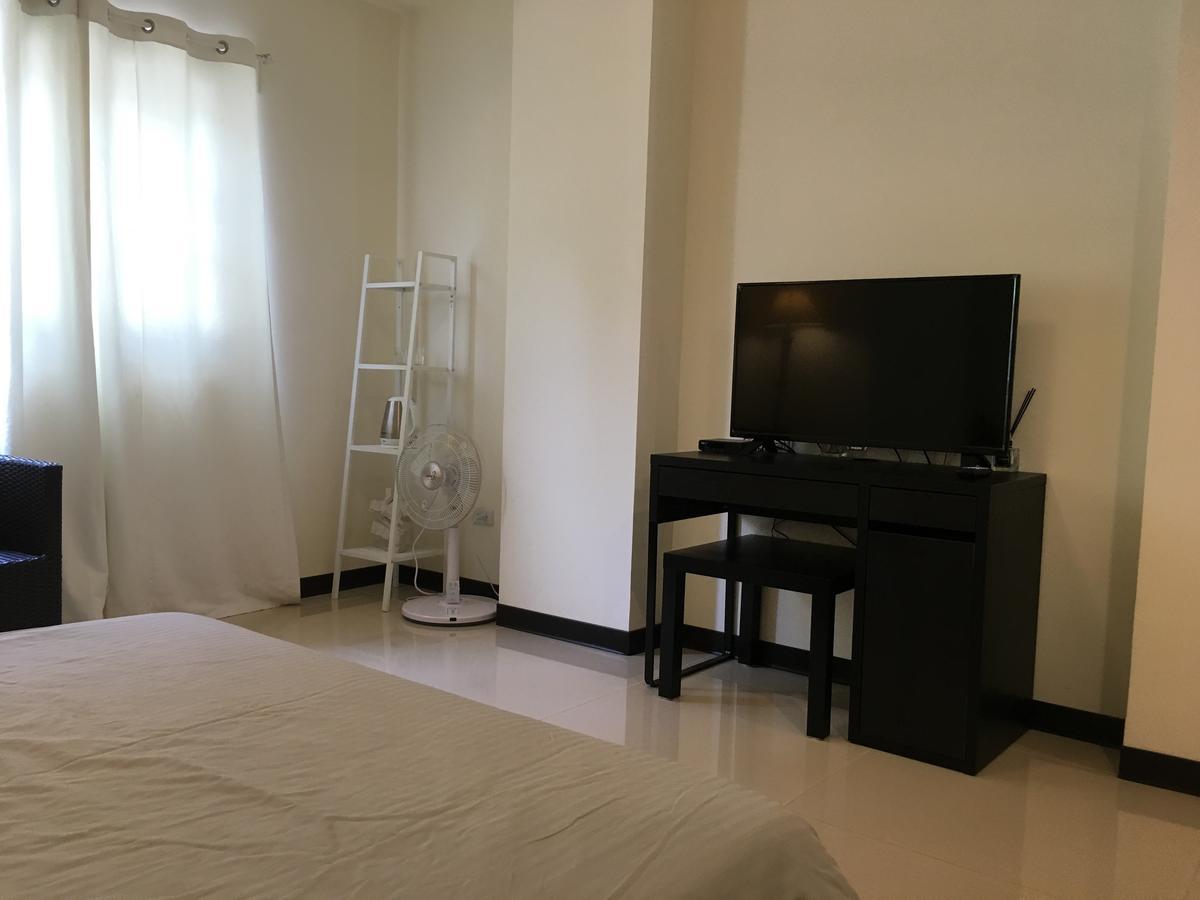Taichung Hsr Homestay Exterior foto